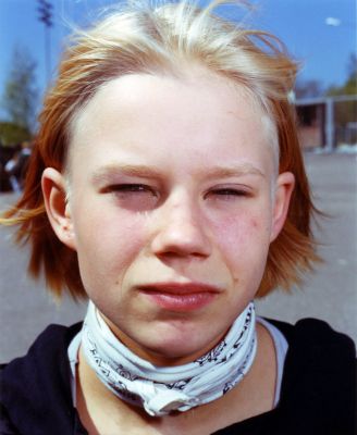 Scarf 5 000 € / UNTITLED, NUORET SANKARIT / YOUNG HEROES, 1995-1996, 100 x 80 cm, c-print, mounted on aluminum + clear laminate, signed, ed. 4/10