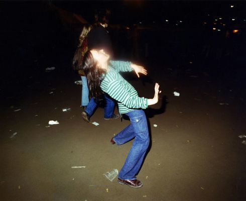 Leaning Back 2 600 € / UNTITLED, NUORET SANKARIT / YOUNG HEROES, 1995-1996, 62 x 78 cm, c-print black metal frames + glass, ed. 1/10
