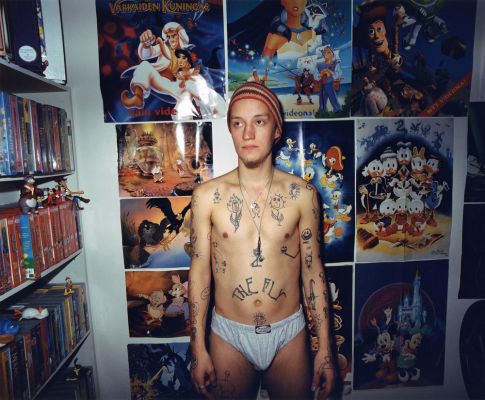Kärpänen (Fly) 2 500 € / Marked skin, 1999-2000, 52 x 65 cm, c-print black wooden frames + glass signed, ed. 1/10