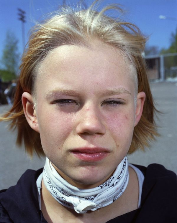 "Untitled", 1996 from the series Young Heroes, 100 x 80 cm, c-print, ed.10 "Untitled", 1996 from the series Young Heroes, 100 x 80 cm, c-print, ed.10